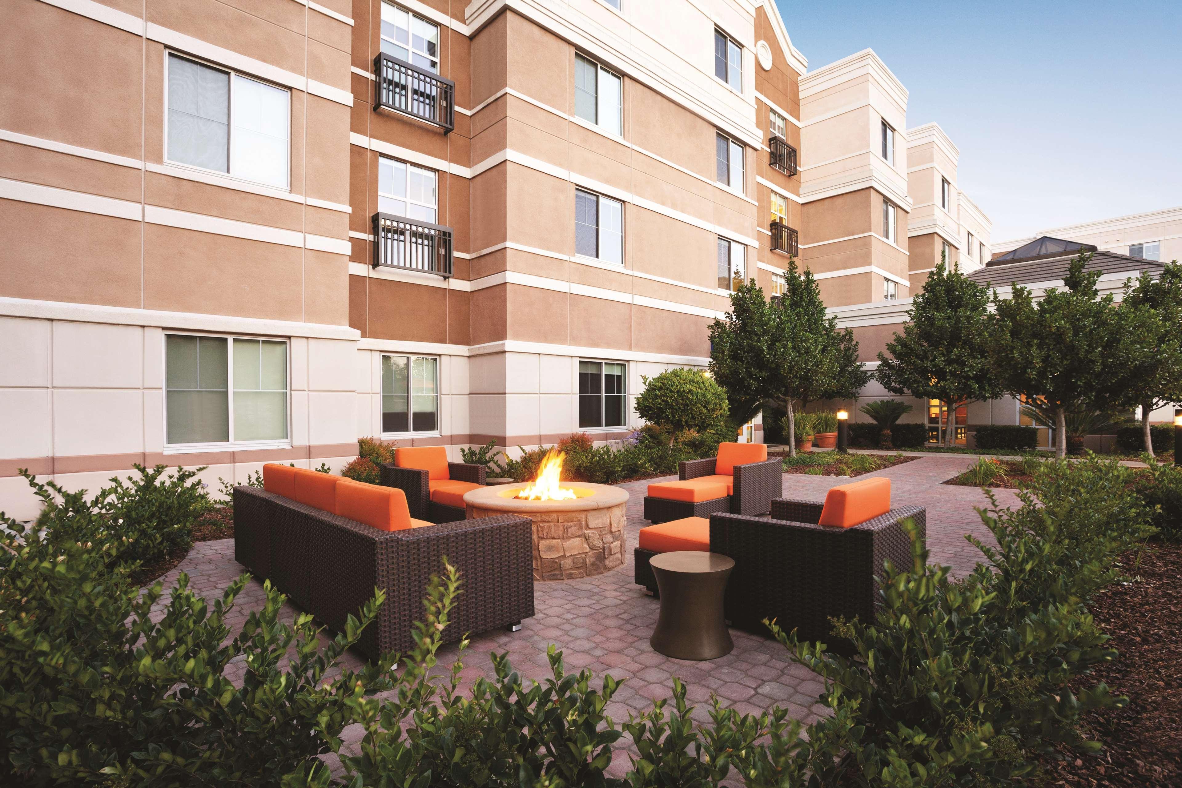Hotel Hyatt House Pleasant Hill Exteriér fotografie