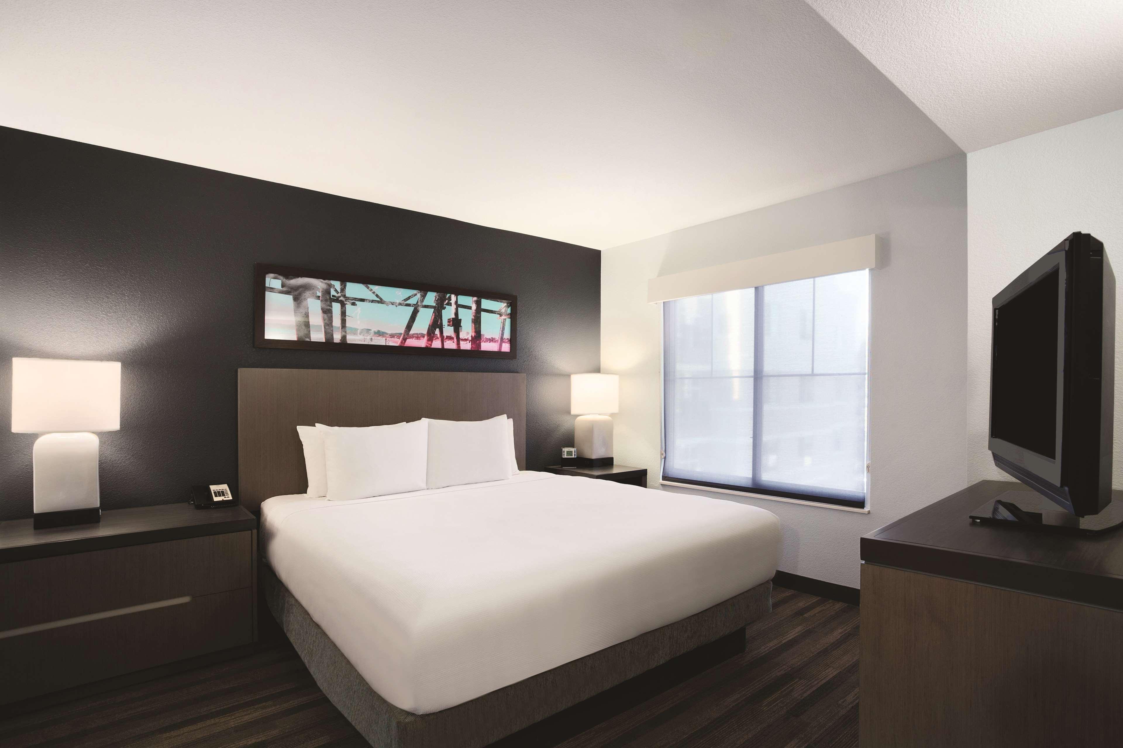 Hotel Hyatt House Pleasant Hill Exteriér fotografie